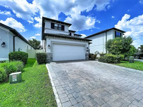 Exterior - 19219 Leonard Rd, Lutz, FL 33558 photo 3 of 15