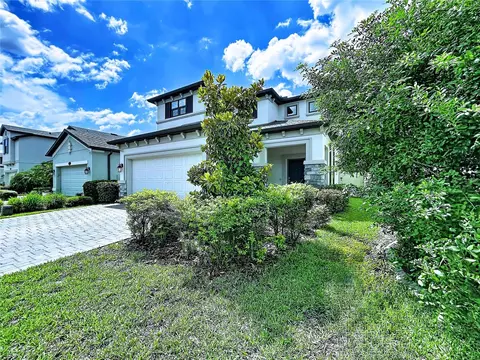 Exterior - 19219 Leonard Rd, Lutz, FL 33558 photo 5 of 15