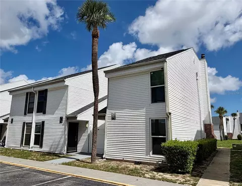 724 Haven Pl, Tarpon Springs, FL 34689