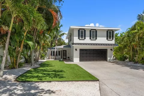 1907 Bay Blvd, Indian Rocks Beach, FL 33785