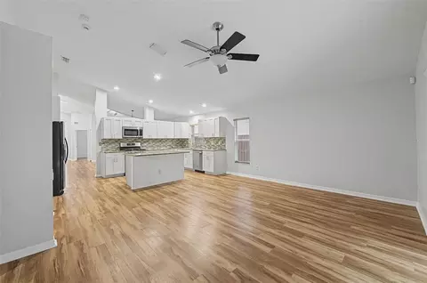 Living - 6222 Crickethollow Dr, Riverview, FL 33578 photo 9 of 10