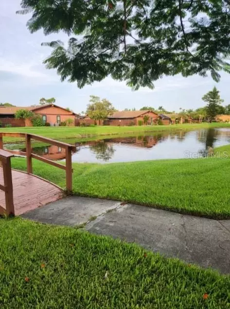 5573 Foxlake Dr, North Fort Myers, FL 33917