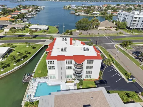 298 Skiff Pt #103, Clearwater, FL 33767