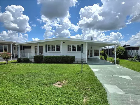 5452 Joyce St, Zephyrhills, FL 33542