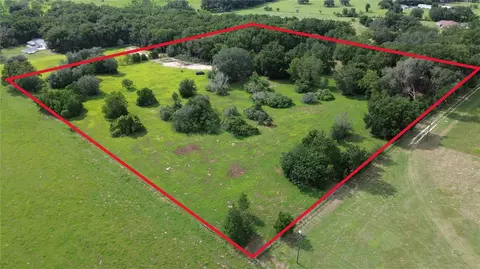 28430 Roberts Dr, Brooksville, FL 34602