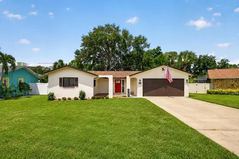 6170 Sundown Dr, Saint Petersburg, FL 33709