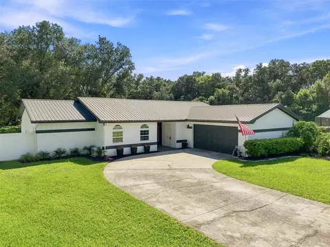 7233 Woodbrook Dr, Tampa, FL 33625