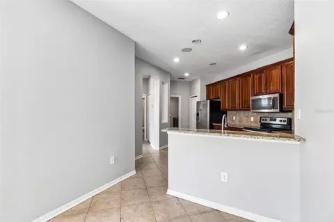 Entry Way - 11435 Cambray Creek Loop, Riverview, FL 33579 photo 3 of 5