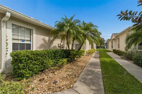 Exterior - 11435 Cambray Creek Loop, Riverview, FL 33579 photo 3 of 9