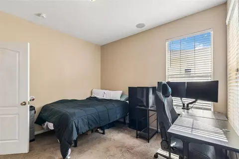 Bedroom - 11435 Cambray Creek Loop, Riverview, FL 33579 photo 5 of 6