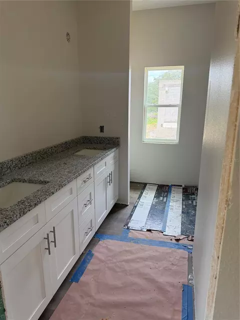 Bath - 34281 Manuel St, Webster, FL 33597 photo 1 of 5