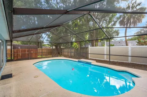 Exterior - 17717 Cranbrook Dr, Lutz, FL 33549 photo 6 of 11