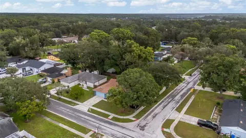 View/Area - 17717 Cranbrook Dr, Lutz, FL 33549 photo 3 of 5