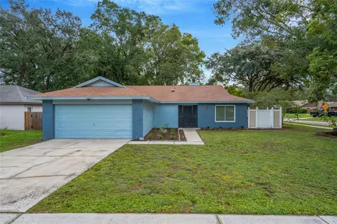 Exterior - 17717 Cranbrook Dr, Lutz, FL 33549 photo 9 of 11