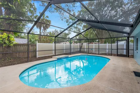 Exterior - 17717 Cranbrook Dr, Lutz, FL 33549 photo 4 of 11