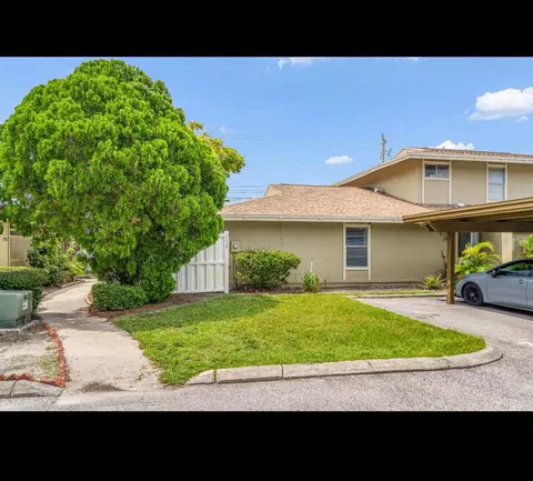 7310 Baja Ct, Tampa, FL 33634