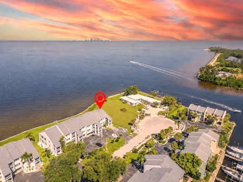 828 Bahia Del Sol Dr #59, Ruskin, FL 33570