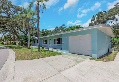 6191 6th Ave S, Saint Petersburg, FL 33707