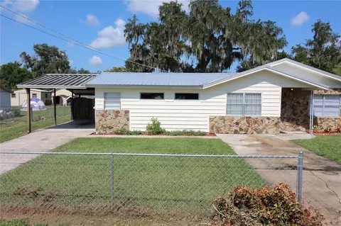 2620 Howard St, Mulberry, FL 33860