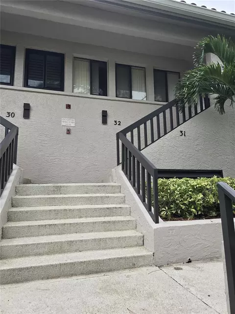 1802 Mariner Dr #32, Tarpon Springs, FL 34689