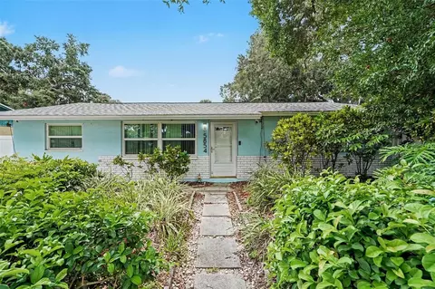 5854 93rd Ave N, Pinellas Park, FL 33782