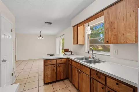 Kitchen - 10394 Upton St, Spring Hill, FL 34608 photo 5 of 5