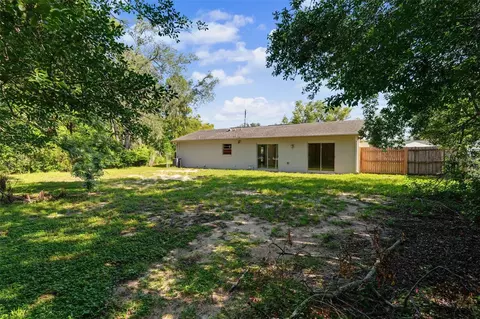 Exterior - 10394 Upton St, Spring Hill, FL 34608 photo 6 of 9