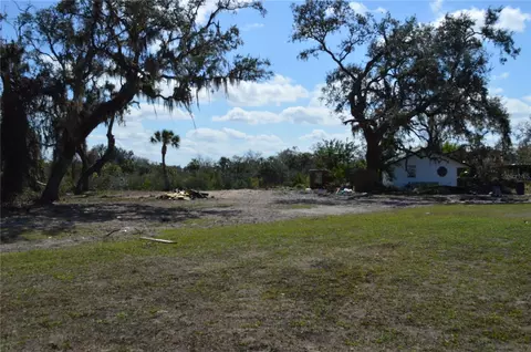 7023 Payne Ave, Gibsonton, FL 33534