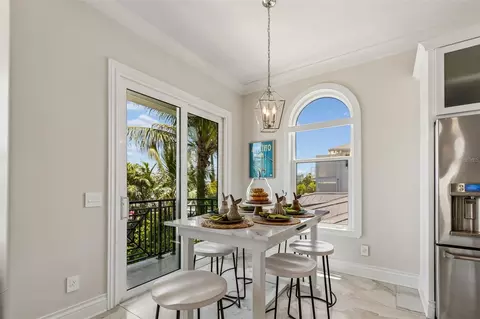 Dining - 136 Devon Dr, Clearwater Beach, FL 33767 photo 1 of 2