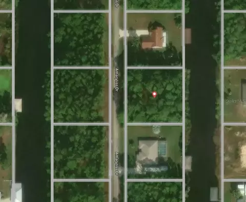 24 Amaryllis Dr, Indian Lake Estates, FL 33855