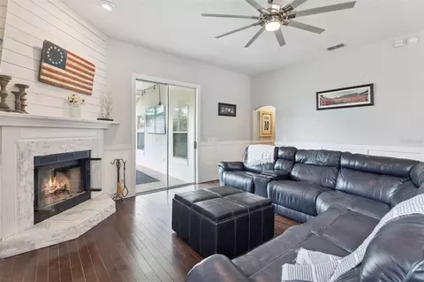Living - 1701 Keswick Rd, Saint Augustine, FL 32084 photo 2 of 2