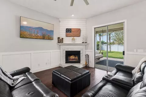 Living - 1701 Keswick Rd, Saint Augustine, FL 32084 photo 1 of 2