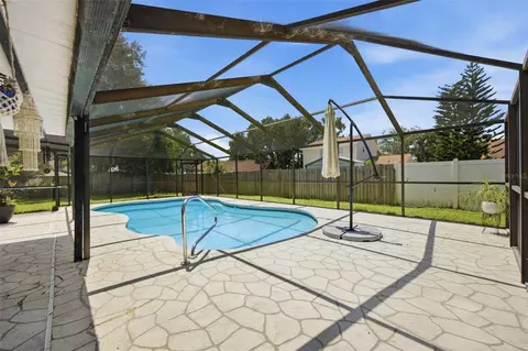 Exterior - 1705 Cinnabar Ct, Brandon, FL 33510 photo 9 of 13