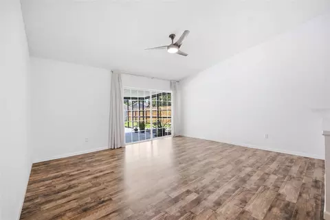 Living - 1705 Cinnabar Ct, Brandon, FL 33510 photo 4 of 5