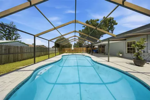 Exterior - 1705 Cinnabar Ct, Brandon, FL 33510 photo 11 of 13