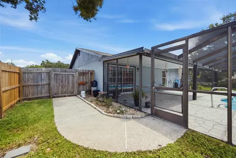 Exterior - 1705 Cinnabar Ct, Brandon, FL 33510 photo 12 of 13
