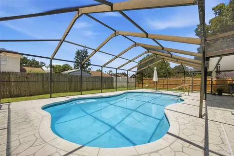Exterior - 1705 Cinnabar Ct, Brandon, FL 33510 photo 10 of 13