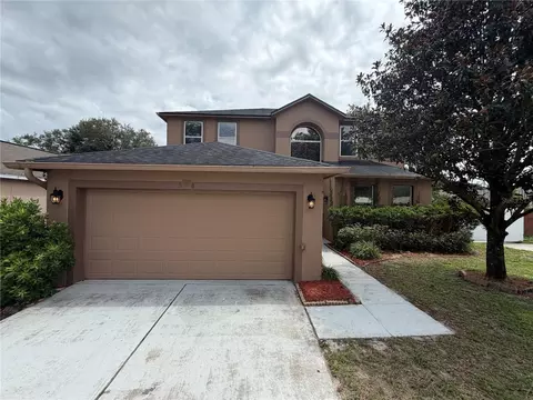 568 Dominish Estates Dr, Apopka, FL 32712