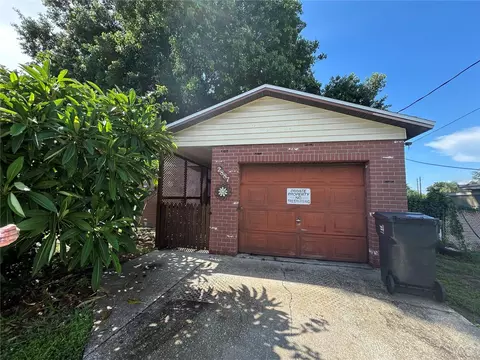 2887 Division Dr N, Saint Petersburg, FL 33714