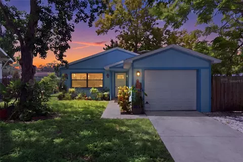 1304 E Boyer St, Tarpon Springs, FL 34689