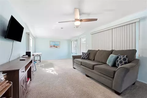 Living - 10949 105th St, Largo, FL 33773 photo 3 of 3