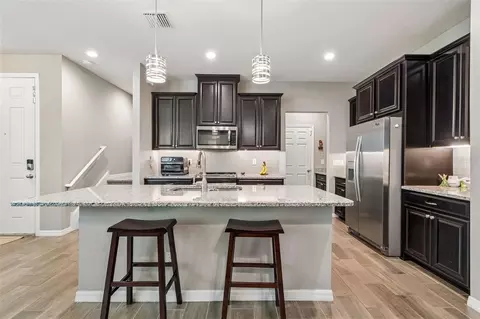 Kitchen - 18907 Cornuta St, Lutz, FL 33558 photo 1 of 5