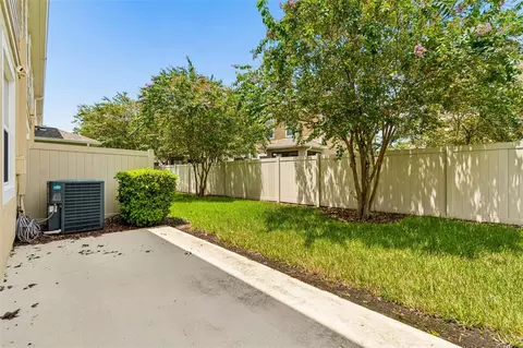 Exterior - 18907 Cornuta St, Lutz, FL 33558 photo 7 of 12