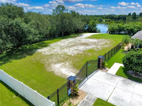 View/Area - 2002 Rain Dance Pl, Brandon, FL 33510 photo 19 of 26