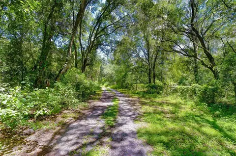 3801 Pate Rd, Zephyrhills, FL 33541