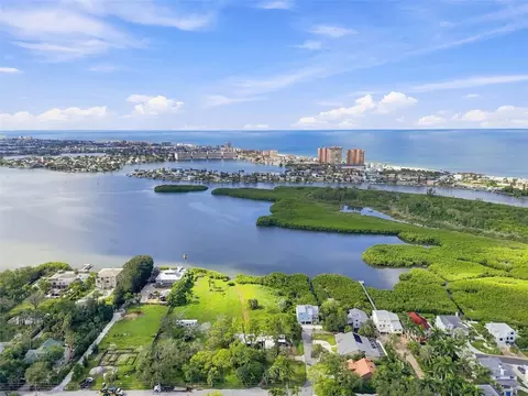 13798 74th Ave, Seminole, FL 33776
