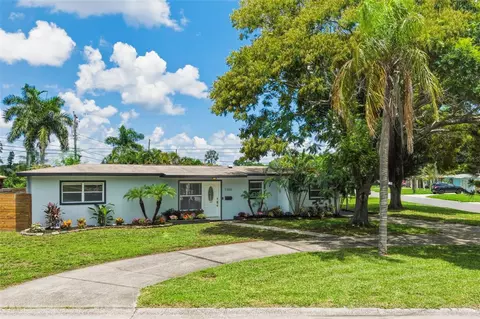 7300 10th St N, Saint Petersburg, FL 33702