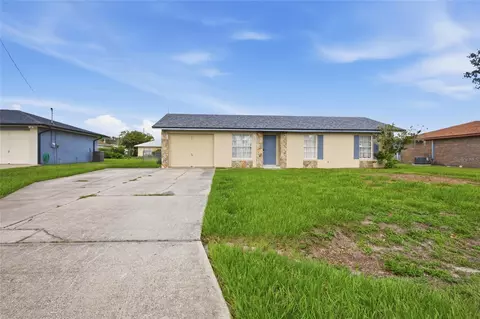 8008 N Campbell Rd, Lakeland, FL 33810