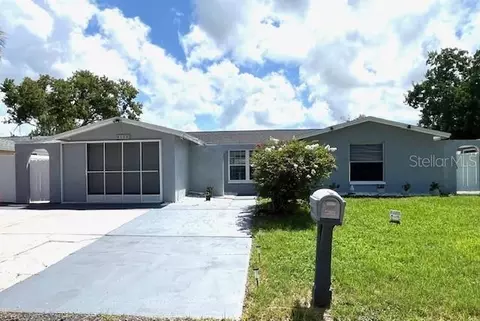 9104 Crabtree Ln, Port Richey, FL 34668