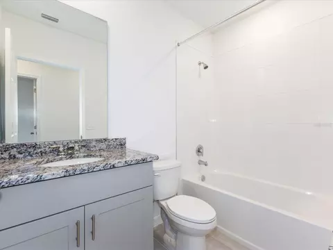 Bath - 4542 Eagle Perch Ct, Saint Cloud, FL 34772 photo 3 of 3